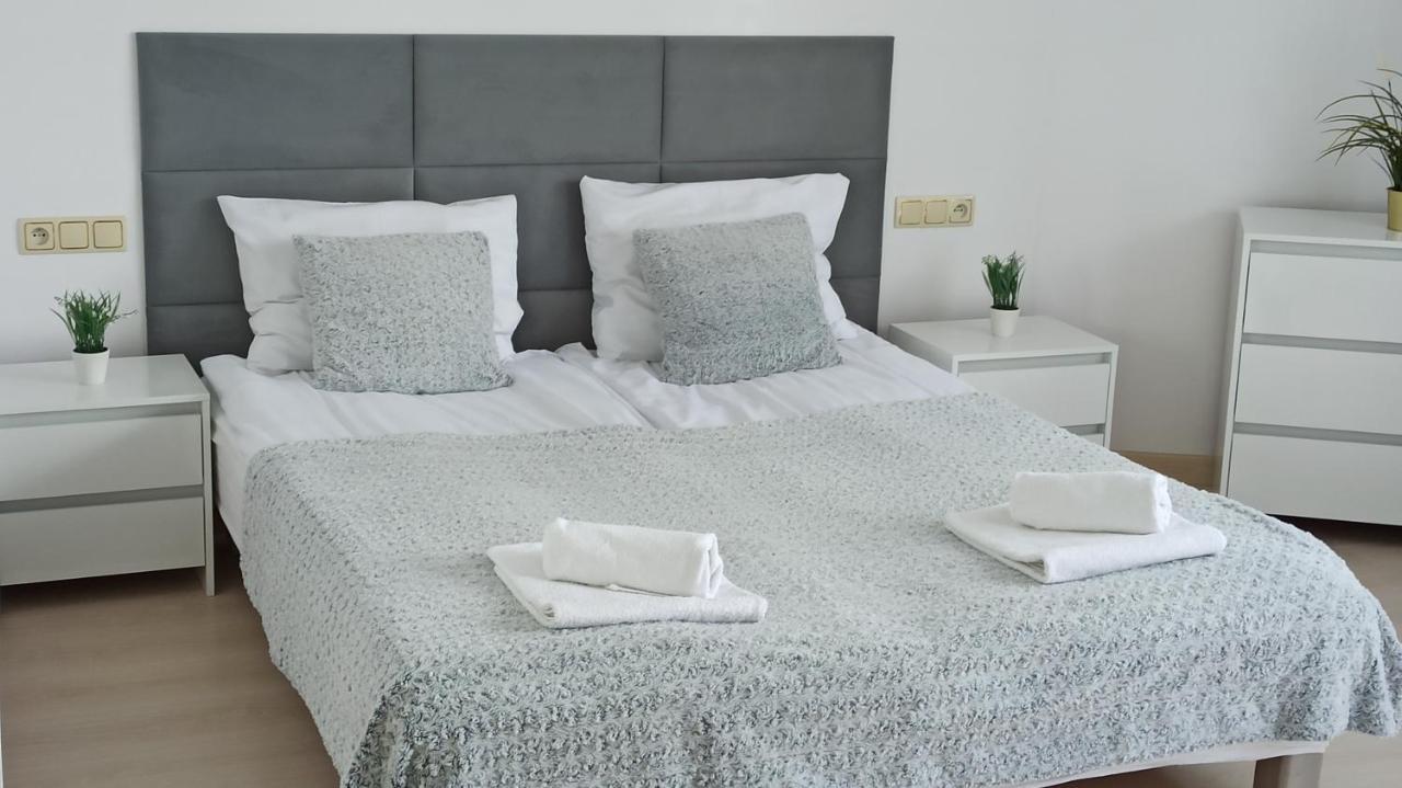 Apartament Z Balkonem Lazur 250M Od Morza Колобжег Экстерьер фото